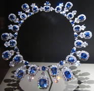 Colar de safira e diamante The Hall