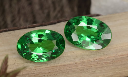 Matching Tsavorite Garnets