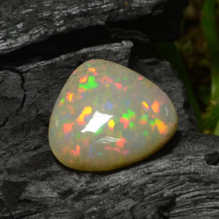 Cabochão de Opala Sólida da Etiópia