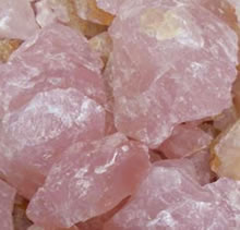 Quartzo rosa bruto do Malawi