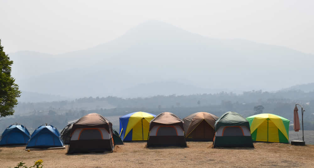 Acampar em Pong Nam Ron