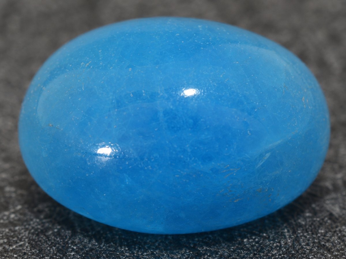 Visão aproximada de gemas de hemimorfita natural.