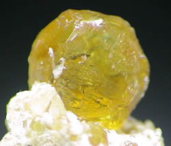Cristal de Granada Grossular