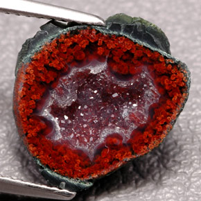 Geodo de ágata multicolorido natural 6,84ct, forma extravagante, opaco