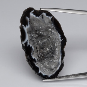 Geodo de ágata multicolorido natural 53,14ct, forma extravagante, opaco