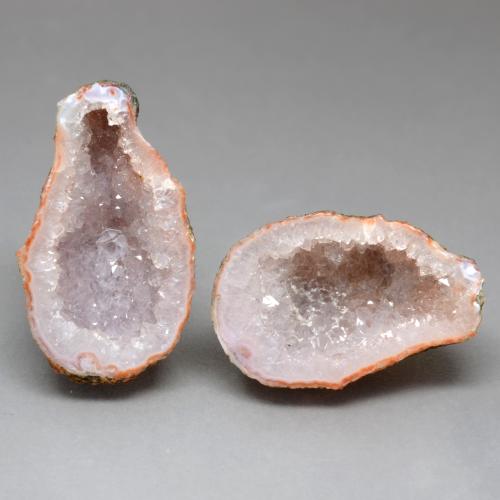 Pedras preciosas de geodo de ágata multicolorido natural de 17,53 ct, forma extravagante, opaco