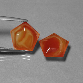 Pedras preciosas de ágata laranja natural de  ct, forma extravagante, translúcido