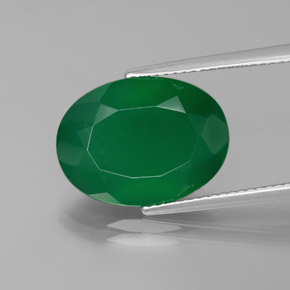 Ágata Verde Natural 7.27ct, Corte Oval, Translúcido
