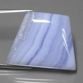 Ágata violeta natural 48,95ct, forma extravagante, translúcido
