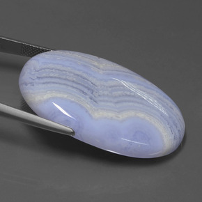 Ágata azul natural 57,92ct, corte oval, opaco
