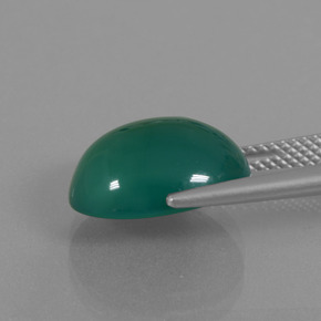 Ágata verde natural 6,88ct, corte oval, translúcido