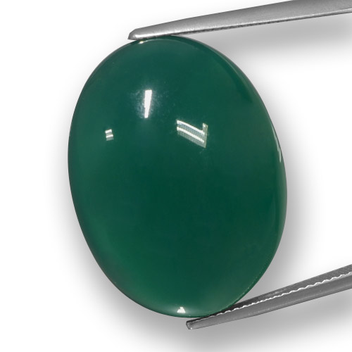Ágata verde natural 37,57ct, corte oval, translúcido