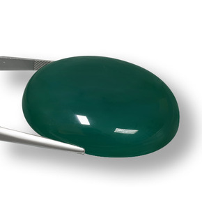 Ágata verde natural 187,05ct, corte oval, translúcido