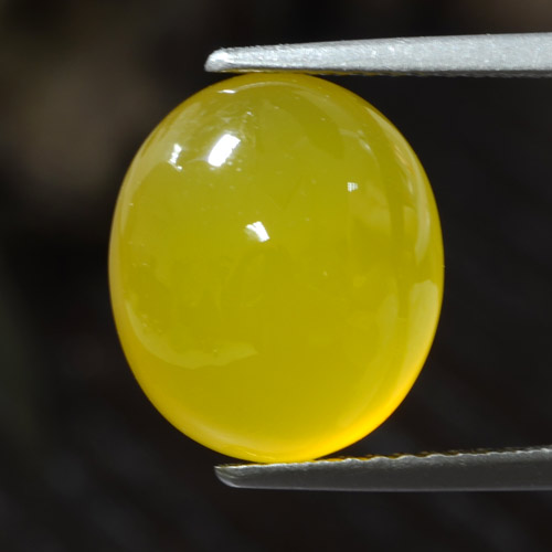 Ágata amarelo natural 4,90ct, corte oval, translúcido