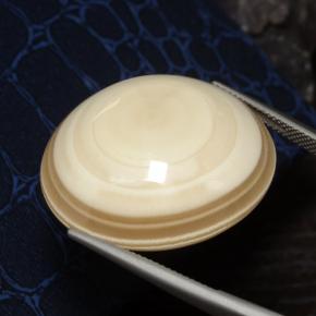 Ágata multicolorido natural 78,01ct, corte redondo, opaco