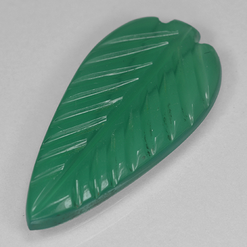 Ágata verde natural 2,24ct, forma extravagante, translúcido