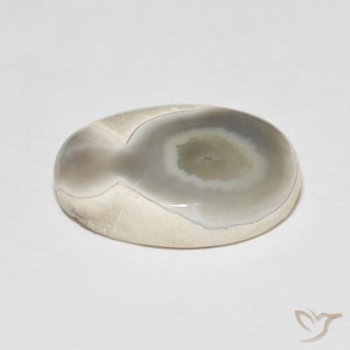 Ágata Off white Natural 14.26ct, oval, Opaco