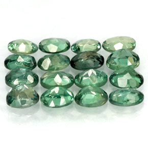 Pedras preciosas de alexandrita multicolorido natural de  ct, corte oval, VS