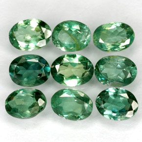 Pedras preciosas de alexandrita multicolorido natural de  ct, corte oval, VS