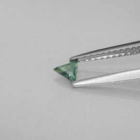 Alexandrita multicolorido natural 0,12ct, trillion, VS