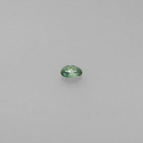 Alexandrita multicolorido natural 0,08ct, corte oval, VS