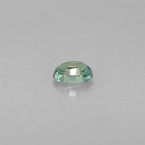 Alexandrita multicolorido natural 0,17ct, corte oval, VS