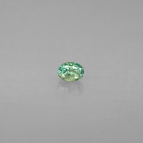 Alexandrita multicolorido natural 0,12ct, corte oval, VS