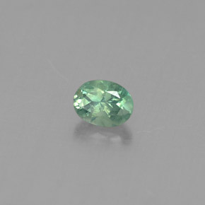Alexandrita multicolorido natural 0,20ct, corte oval, VS