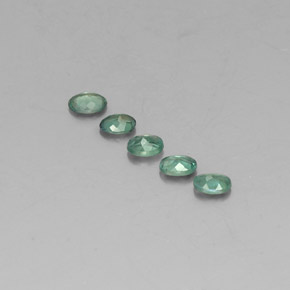 Pedras preciosas de alexandrita multicolorido natural de  ct, corte oval, VS