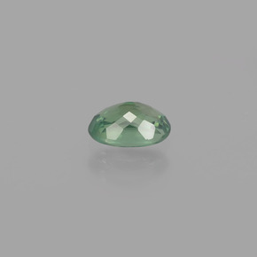 Alexandrita multicolorido natural 0,65ct, corte oval, VS
