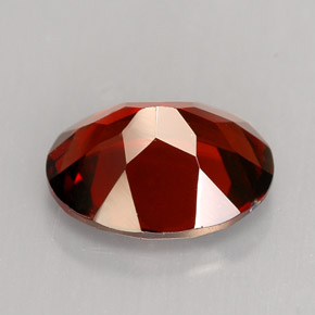Granada almandina vermelho natural 3,00ct, corte oval, VVS-VS