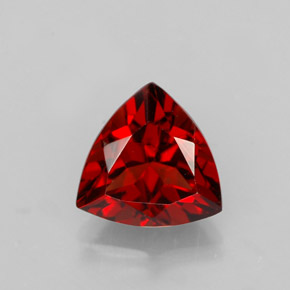 Granada Almandina Vermelho Natural 1.53ct, Trilhão, VVS