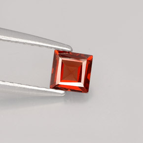 Granada Almandina Laranja Vermelho Natural 0.48ct, Quadrado, VVS-VS