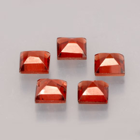 Pedras preciosas de granada almandina vermelho natural de  ct, quadrado, VVS-VS