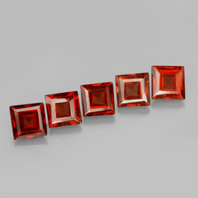 Pedras preciosas de granada almandina vermelho natural de  ct, quadrado, VVS-VS