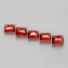 Pedras preciosas de granada almandina vermelho natural de  ct, quadrado, VVS-VS