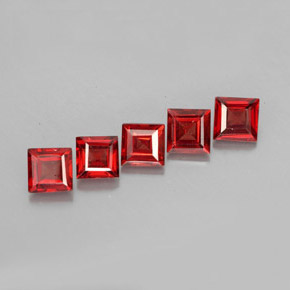 Pedras preciosas de granada almandina vermelho natural de  ct, quadrado, VVS-VS