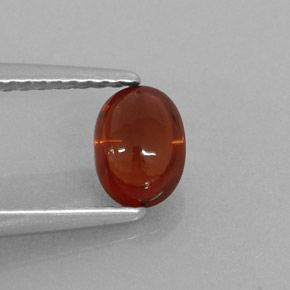 Granada almandina vermelho natural 1,02ct, corte oval, translúcido