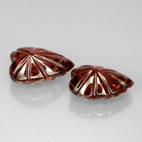 Pedras preciosas de Granada Almandina Vermelho escuro natural de  ct, Formato de coração, Translúcido