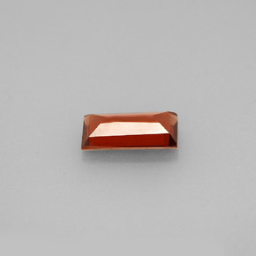 Granada Almandina Vermelho Natural 0.93ct, baguete, VS