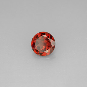 Granada Almandina Vermelho Natural 0.90ct, Corte Redondo, VS