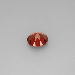 Granada Almandina Vermelho Natural 0.90ct, Corte Redondo, VS
