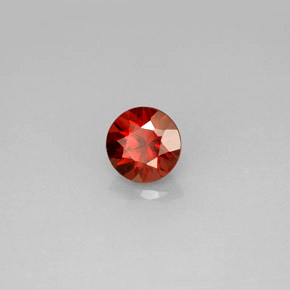 Granada Almandina Vermelho Natural 1.12ct, Corte Redondo, VS