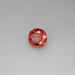 Granada Almandina Vermelho Natural 0.97ct, Corte Redondo, VS