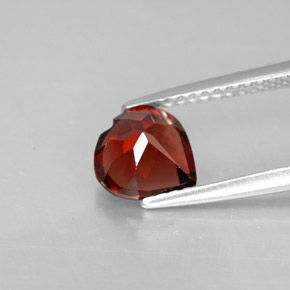 Granada Almandina Vermelho Natural 1.58ct, Formato de coração, VVS-VS
