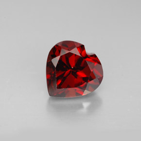 Granada Almandina Vermelho Natural 1.90ct, Formato de coração, VVS-VS