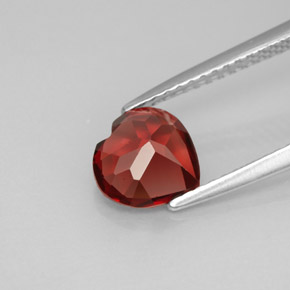 Granada Almandina Vermelho Natural 1.49ct, Formato de coração, VS