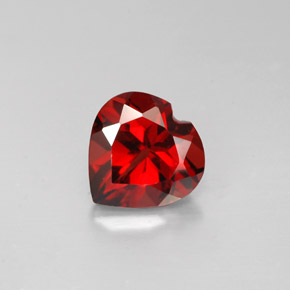 Granada Almandina Vermelho Natural 1.63ct, Formato de coração, VVS-VS