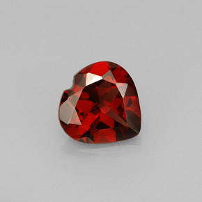 Granada Almandina Vermelho Natural 1.37ct, Formato de coração, VVS-VS
