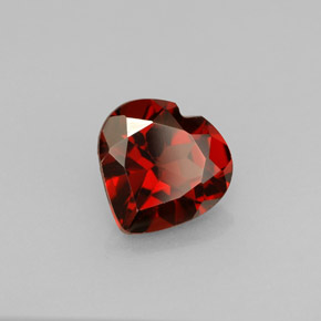 Granada Almandina Vermelho Natural 1.37ct, Formato de coração, VVS-VS